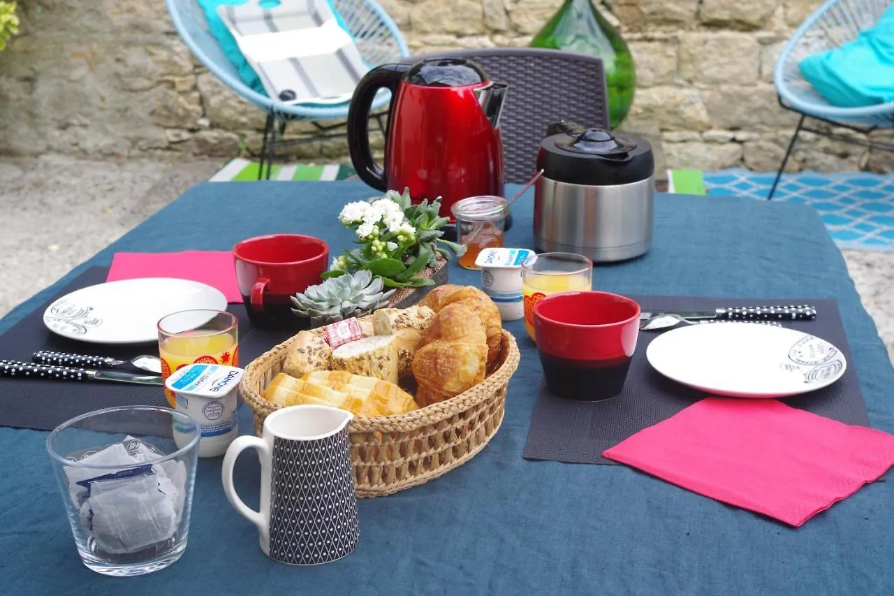 Bed & Breakfast La Suite 27, Proche Gare Et Centre Ville Guingamp Francia