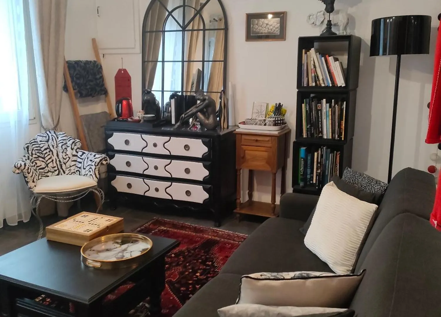 La Suite 27, Proche Gare Et Centre Ville Guingamp Bed & Breakfast